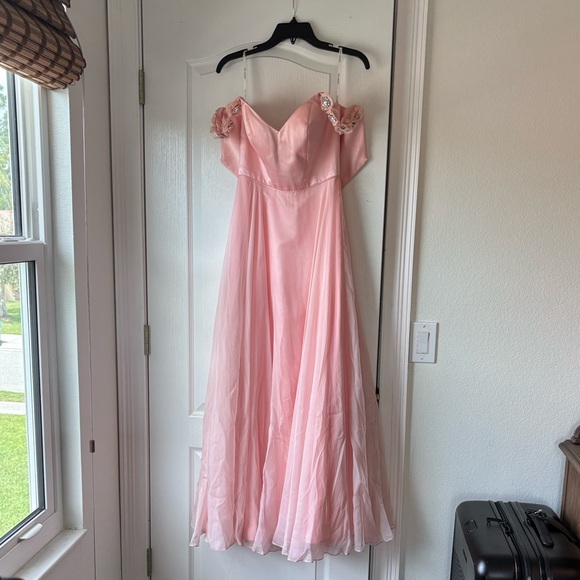 Sherri Hill Pink Off-Shoulder Floral Applique Prom Gown - Picture 2 of 8